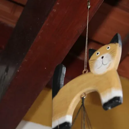 Yellow Cat House Sintra